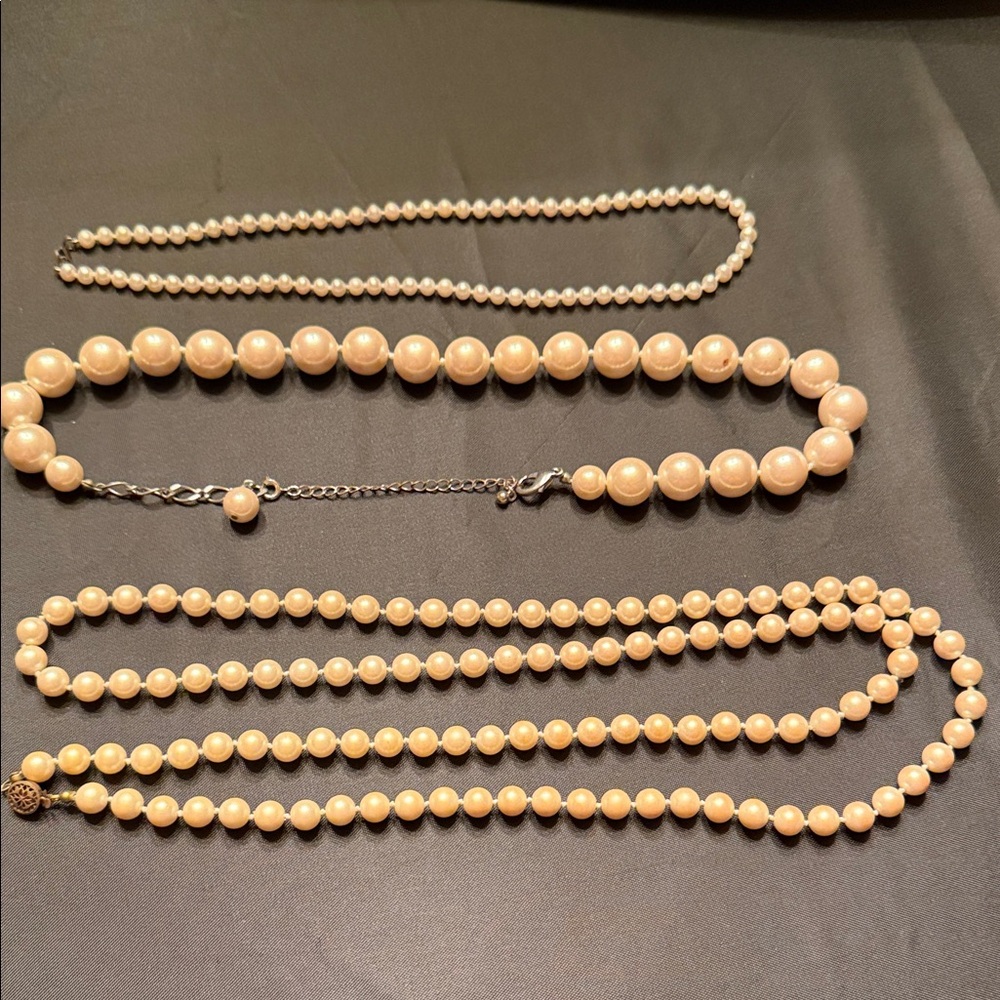 Elegant Cream Pearl Necklace Set